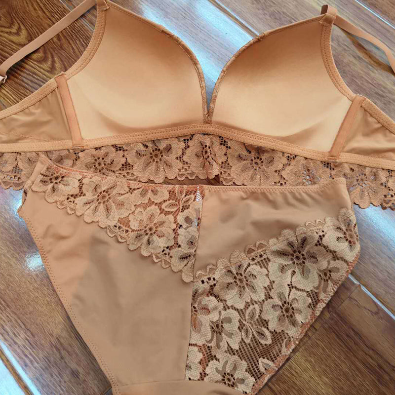 Sexy Wireless Comfortable Lace Embroidery Bra & Panty Sets [BRPY0010]